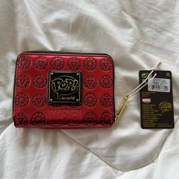 Loungefly Funko Pop Iron Man Wallet - Picture 2 of 3